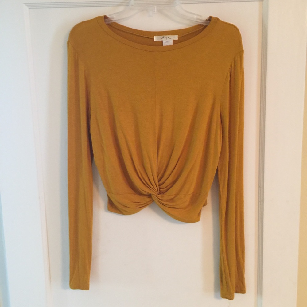 Yellow tops